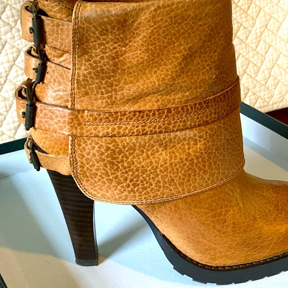 Mia Limited Edition Buckle Boot size 6.5